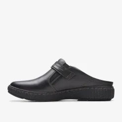 Caroline May|Clarks Discount