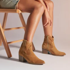 Elder Rae|Clarks Hot