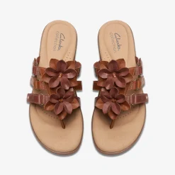 Elizabelle Mae|Clarks Hot