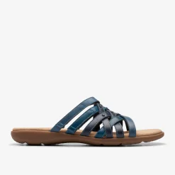 Elizabelle Rio|Clarks Hot