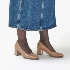 Freva 55 Court|Clarks Hot