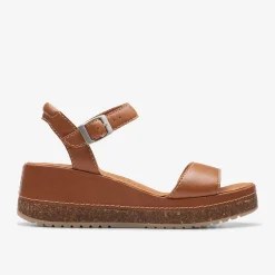 Kassanda Lily|Clarks