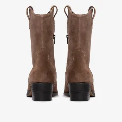 Octavia Up|Clarks Hot