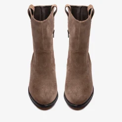 Octavia Up|Clarks Hot
