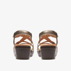Tuleah May|Clarks Hot