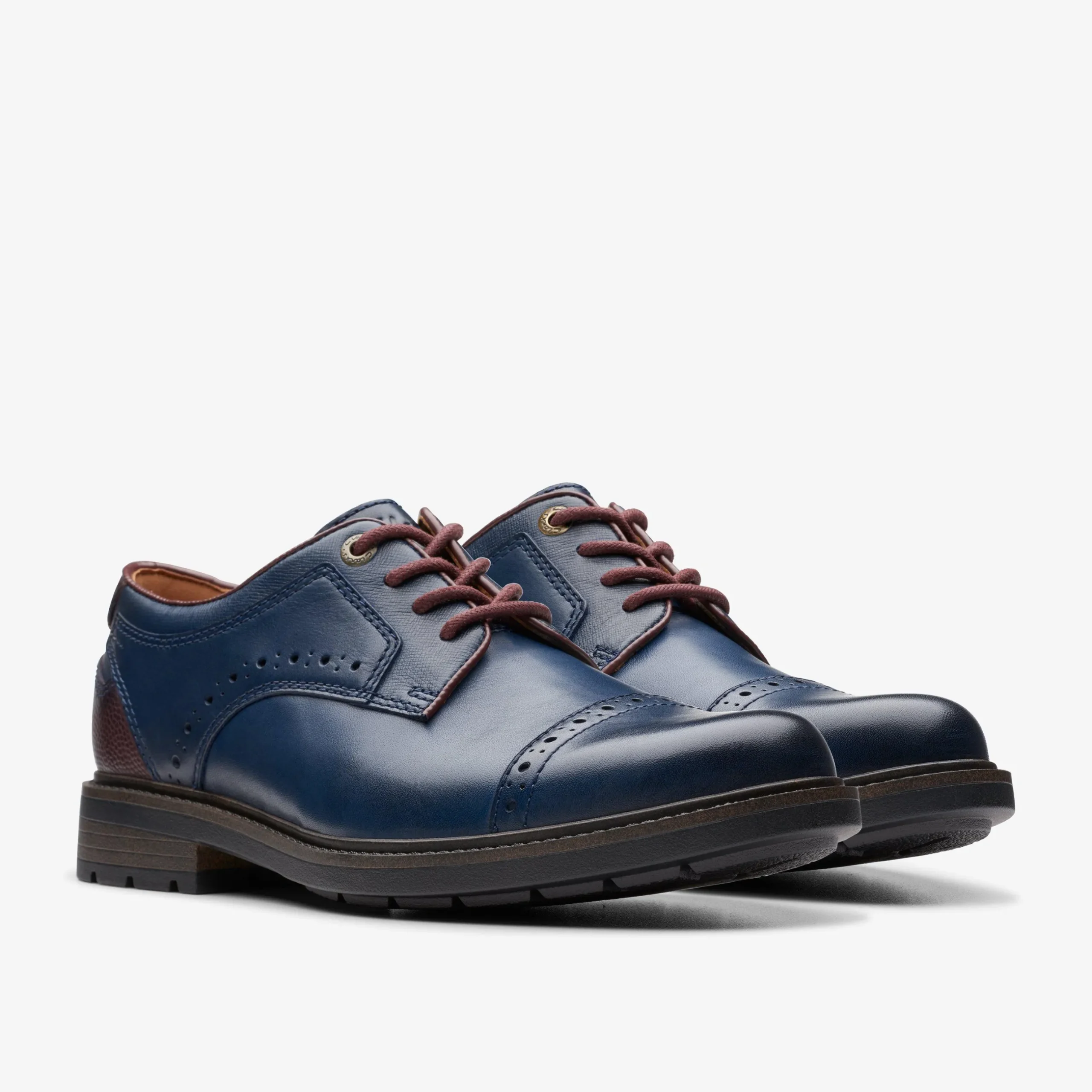 Un Shire Vibe|Clarks Discount