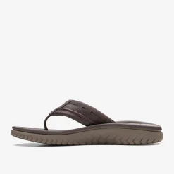 Wesley Post Brown|Clarks Hot
